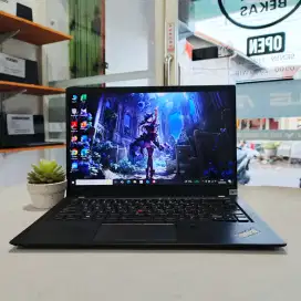 Laptop bekas LENOVO THINKPAD X1 CARBON 5TH/ Core i5-7200 RAM 8GB