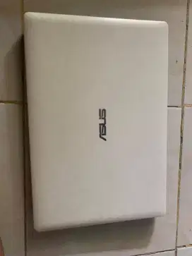 Dijual Laptop Second ASUS