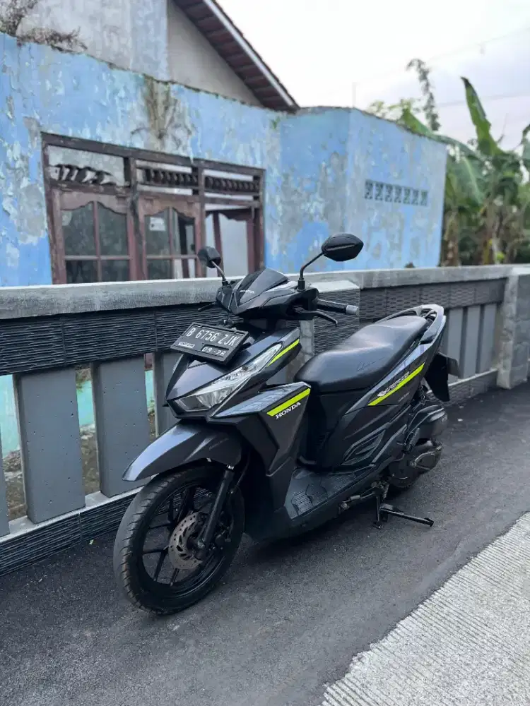 Vario 125 2018 pajak pajang mesin sehat body mulus siap gas!