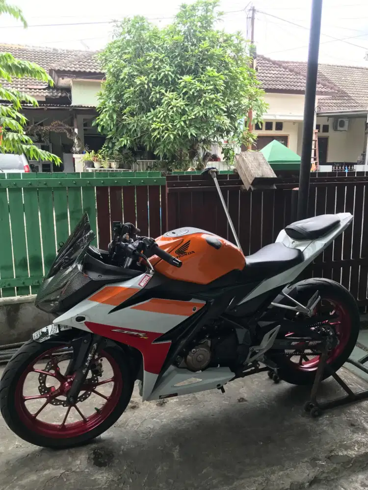 CBR 150 Repsol (2020)