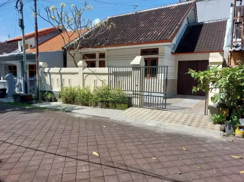 Dikontrakkan rumah di Perum. Kuta Permai, Kuta,  Badung-Bali