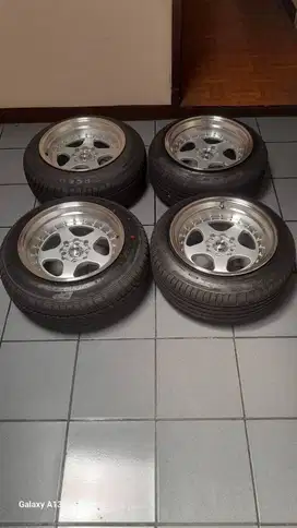DIJUAL Velg HSR BURN R15x9 Second baru pakai 1 bulan...ORIGINAL