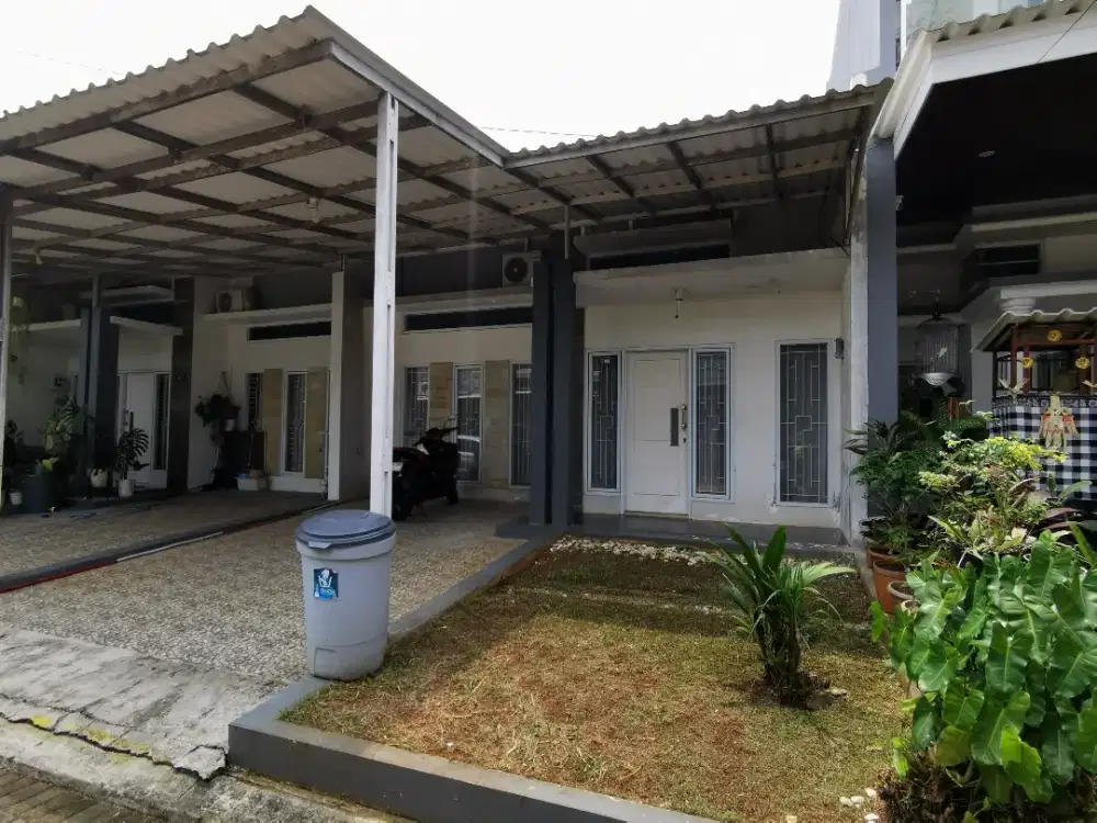 Dijual Rumah, 2+1 Kamar Tidur, 1 Kamar Mandi, Furnished, Depok