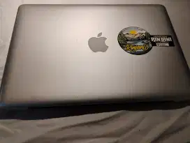 MacBook Pro 13 8/500 GB
