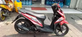 HONDA BEAT ESP THN 2015 MERAH MESIN CVT BAGUS PAJAK HIDUP SURAT LNGKP