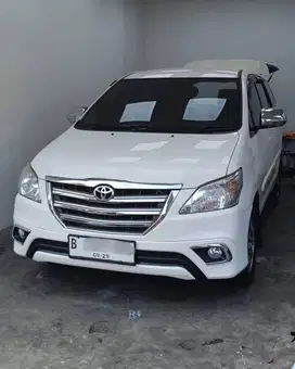 Toyota Kijang Innova G A/T 2014