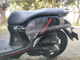 Dijual Scoopy 2021