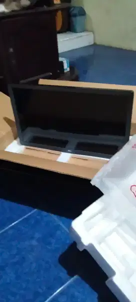 Tv LED LG 24 inch kondisi kaya baru ..lengkap remote +  dus Cimanggis