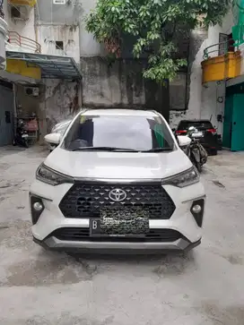 VELOZ Q 2022 A/T LOW KM!