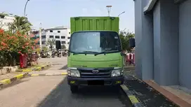 Hino Dutro 110SD 110 SD Box Brso Std Power Stering 4 ban 2018 low km