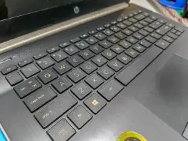 Laptop HP intel core i3 gen 7, radeon 4gb, ssd, hardisk