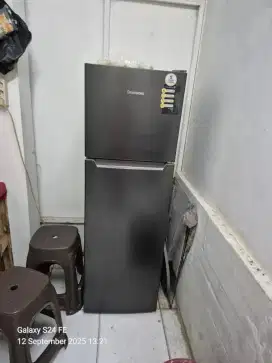 kulkas 2 pintu merek canghong dingin normal jamin