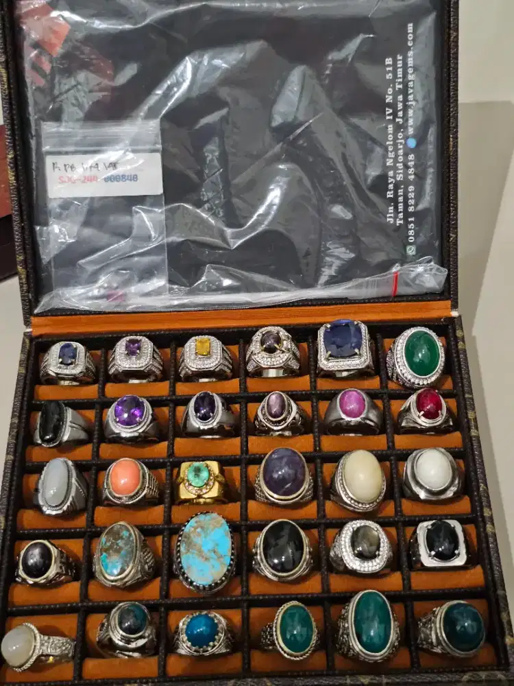 Natural batu permata dan akik safir, bacan , kalimaya, manigajah dll