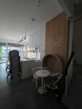 Disewakan Ruko Siap Pakai San Antonio Pakuwon City Bekas Coffee Shop