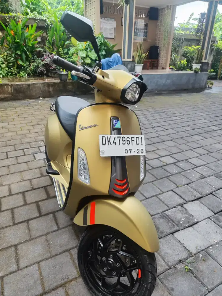 Dijual vespa sprint s hijau