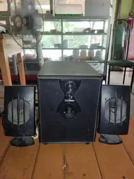 Speaker Kabel Bekas