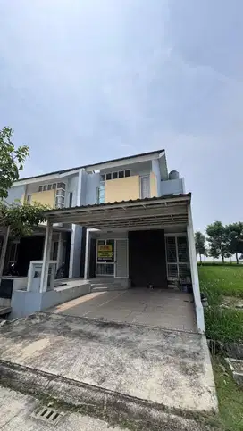 DIJUAL CEPAT RUMAH BARU RENOV dan SEMI FURNISHED