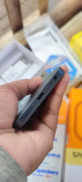 hp murah bagus Tecno Spark go 1