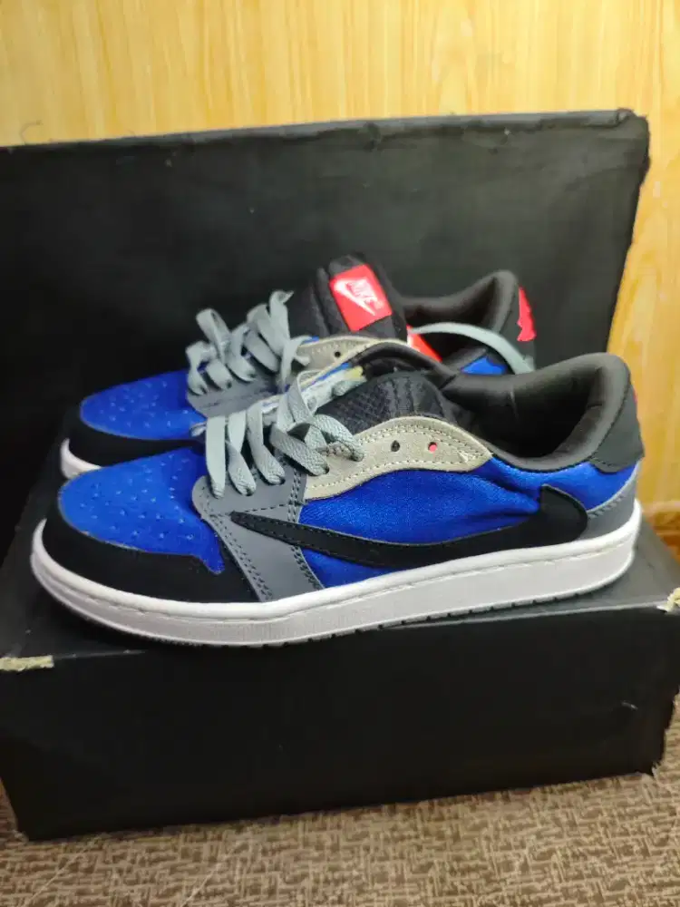 SEPATU NIKE AIR JORDAN