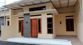 Rumah 3 kamar luas  murah SHM di Depok