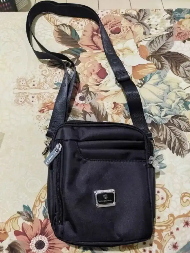 Tas slempang polo dany