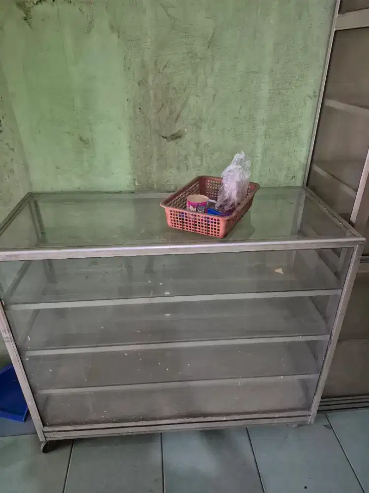 STELLING BUAT JUALAN