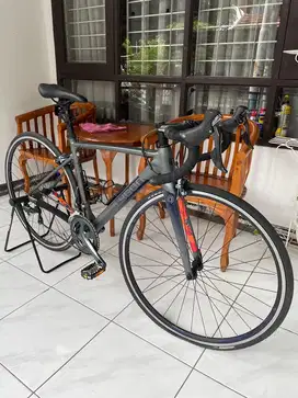 Polygon Strattos S4