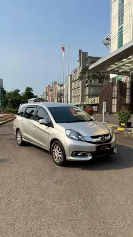 Honda Mobilio E Cvt Prestige 2014 Matic Pajak Panjang Mobil Rawatan