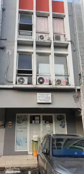 Dicari asisten klinik akupunktur