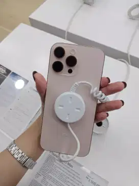 Apple iPhone 16 Promax 256Gb Resmi iBox bisa cicilan tanpa Cc