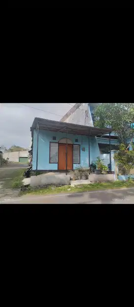 KONTRAKAN RUMAH PINGGIR JALAN MALANG STRATEGIS