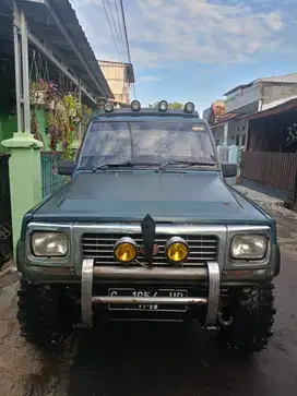 Feroza 1995 warna biru ban gede off road