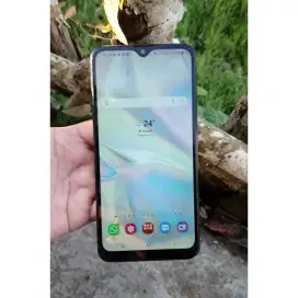 Samsung A10s. Ram 2/32 Gb Normal Siap Pakai
