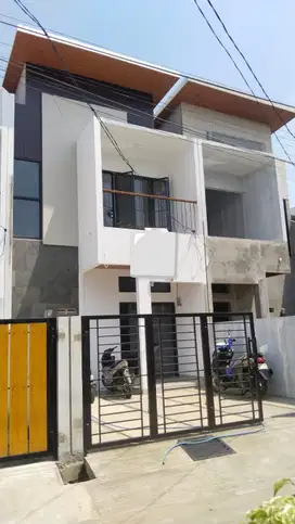 Rumah Baru Dekat Stasiun Kranji Bekasi Barat
