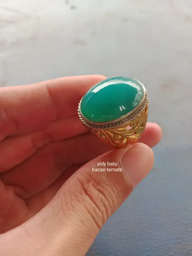 Bacan hijau super