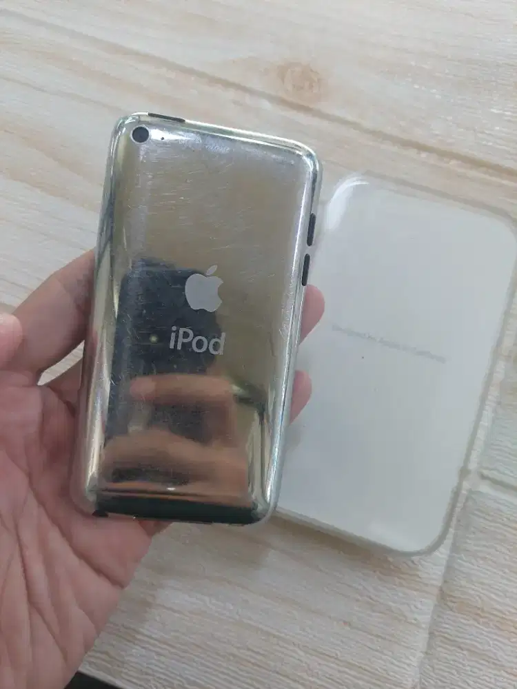 Apple Ipod Touch Gen 4 8Gb Second Resmi ibox
