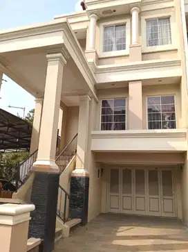 Perumahan Gading Grande 14x15 210m 4KT Kelapa Gading Jakarta Utara