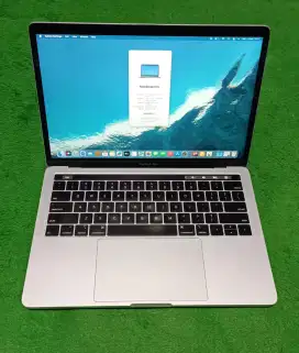 Apple MacBook Pro 2019 i7 16/256 Silver Touchbar Murah