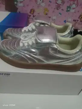 Sepatu lotto New