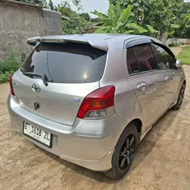 Toyota Yaris 2010 Bensin