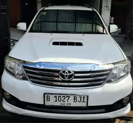 Fortuner Diesel VNT 2013 warna putih