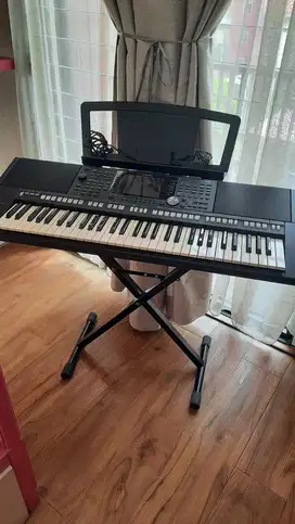 Keyboard Yamaha seri PSR-S950 Istimewa