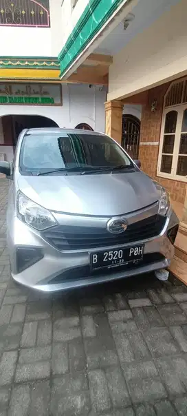 JUAL SIGRA E 1.000 MANUAL 2021 KM 68.0000