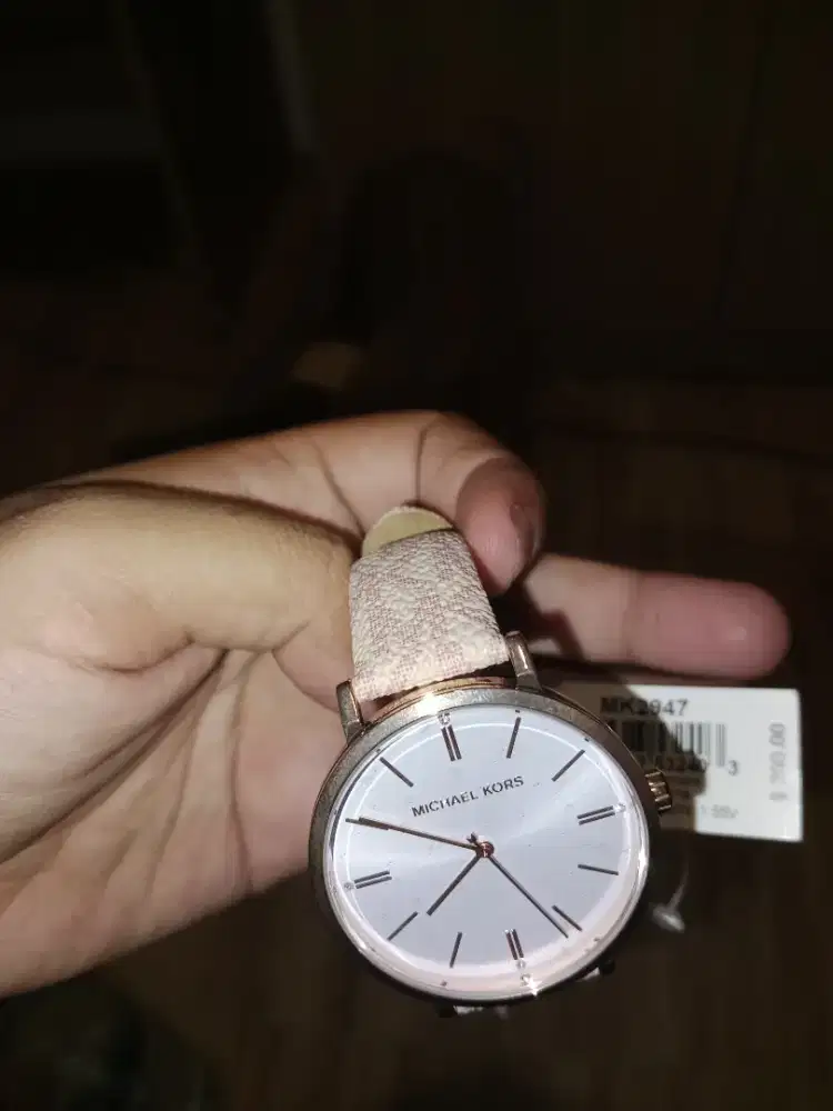 Jam tangan women merk michael kors