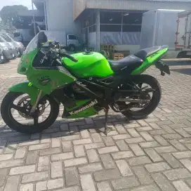 Ninja rr old se 2012 hijau