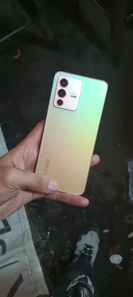 ViVO V23 5G 8/128GB Hp Only