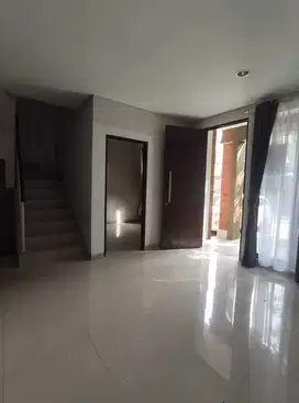 RUMAH DI MOZIA BSD 8 MENIT KE AEON BSD HUNIAN TERAWAT