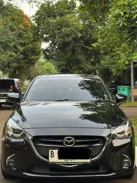 DIJUAL!! Mazda 2 R - Black 2018