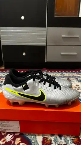 Nike Tiempo Legend 10