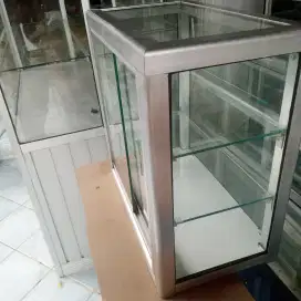 Etalase warung buat roko
